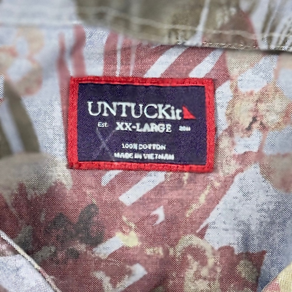 UNTUCKit Desisto Floral Palm Print Short Sleeve Shirt XXL Red 40592 Mens Regular - Picture 4 of 8